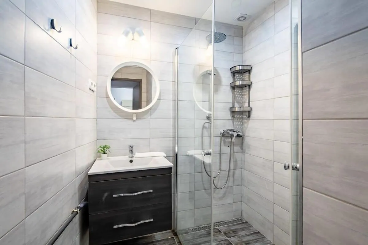 Central - Large And Comfy Apartment Budapest
